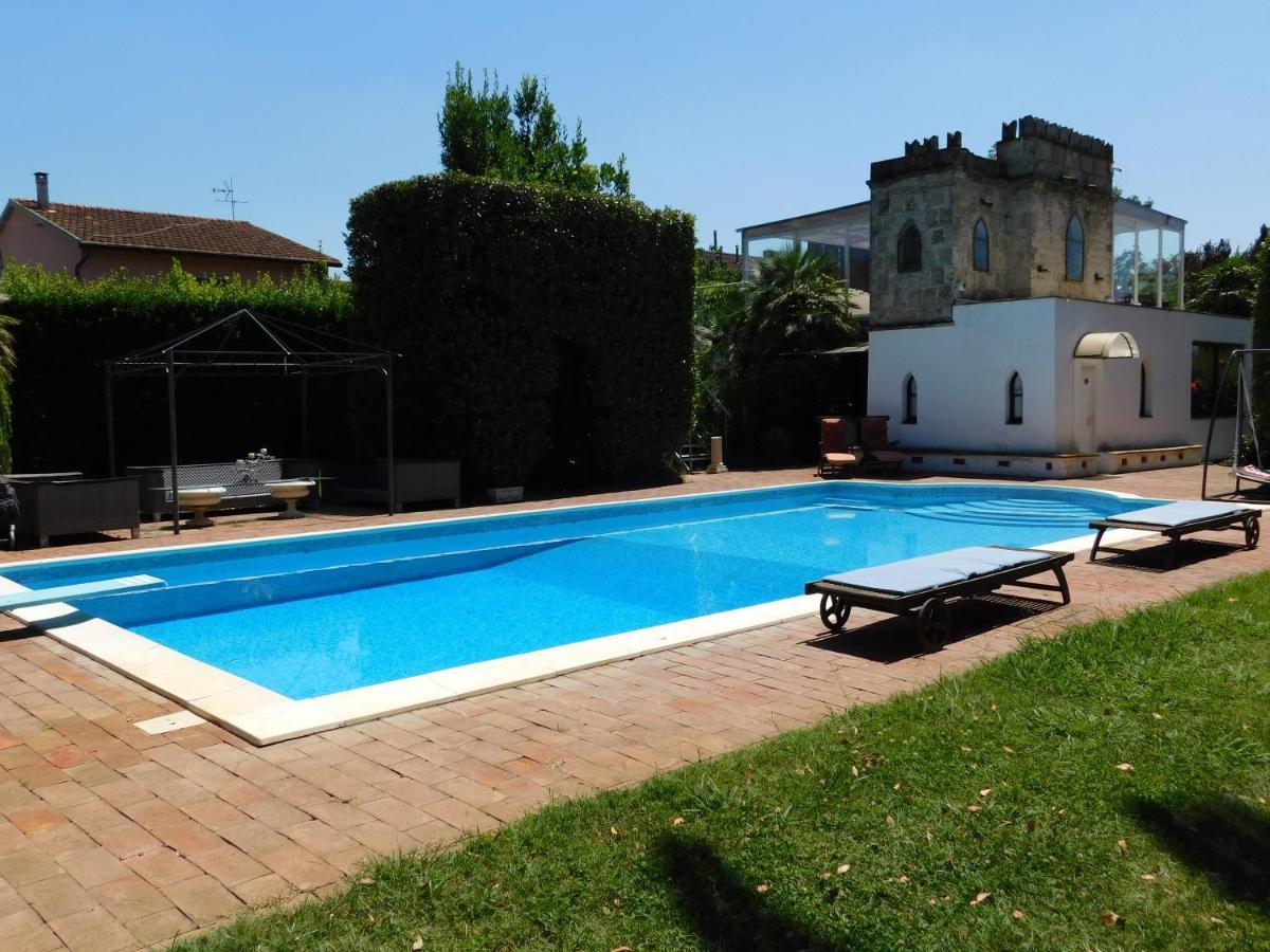 Appartamento Con Piscina Immersa Nel Verde Cascina Eksteriør bilde